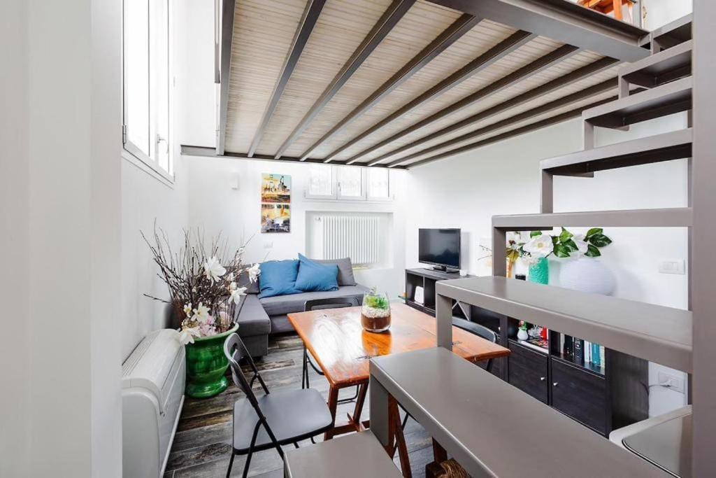 Navigli Luxury Loft - Apartment In Milano Zewnętrze zdjęcie
